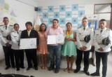Estudiantes fueron reconocidos por alcalde del Porvenir. Foto: Trujillo en Línea