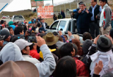 El miércoles último el gobernador de La Libertad se reunió con los mineros en Quiruvilca. (Foto GRLL)