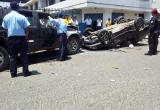 Así quedó el auto tras la colisión con una camioneta en la urbanización Santa Inés. (Foto cortesía MPT)