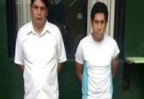 Se les decomisaron bolsos, DNI y el arma de fuego con el que amedrentaban a sus víctimas. Foto: PNP
