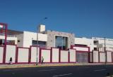 Vacía lució la entrada del colegio esta mañana. Foto: Cortesía