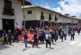 Protesta de los ronderos de Huamachuco contra un juez y dos fiscales. (Foto RPP)