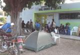 Instalaron más de diez carpas y formaron largas colas. Foto: Trujillo en Línea