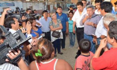 Gobernador regional visitó provincia de Chepén y dialogó con pobladores y autoridades locales. (Foto: Twitter de Acuña)