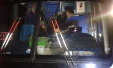 Bus que conducía el chofer Luis Colver Pinillos Cedrón, quien fue acribillado a balazos anoche en la vía a Miraflores (Cartavio)