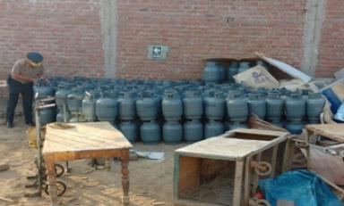 Balones eran escondidos dentro de almacén en urbanización San Andrés. Foto: PNP