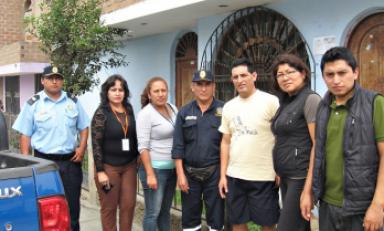 Reunión de integrantes del Coprosec Trujillo con moradores de Pesqueda. (Foto cortesía MPT)