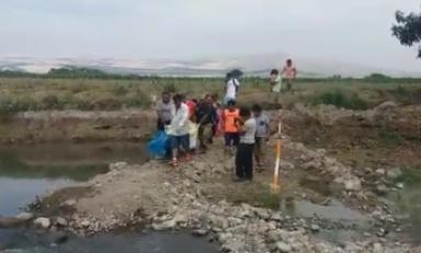 En la escena del crimen encontraron un cuchillo con manchas de sangre. Foto: PNP