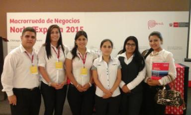 Alumnos de la UPN participaron en la rueda de negocios "Norte Exporta 2015". (Foto cortesía)