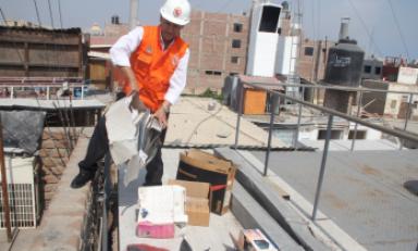 Personal municipal visitará inmuebles para recoger objetos acumulados en techos. (Foto: Difusión)