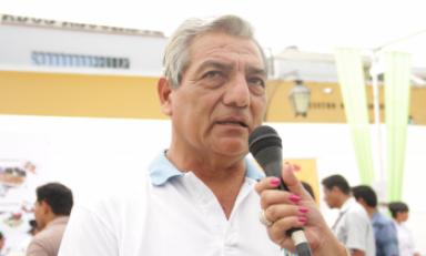 Acuerdos se dieron luego de reunión entre el ministro y el alcalde de Trujillo. Foto: MPT
