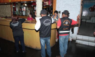 Propietarios de locales sin autorización municipal podrían pagar multas de más de S/.11 mil. (Foto: Difusión)