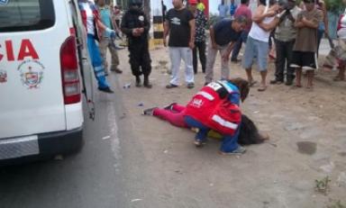 Esta joven sería la madre de familia que fue atropellada por un efectivo policial ebrio. (Foto cortesía La Industria)