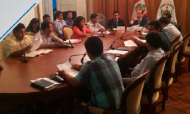 El pleno del consejo regional de La Libertad se reunió anoche para decidir acciones de emergencia frente a los desastres naturales. (Foto GRLL)
