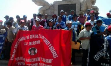 Llegaron a conversar con gobernador por refacción de carretera de Agallpampa. Foto: Trujillo en Línea