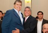 Fernando Gil contaba con buenas relaciones con reconocidas personalidades del Apra. (Foto: Facebook)
