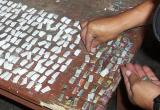 Sujeto llevaba más de 50 "ketes" de pasta básica de cocaína, según la Policía. (Foto: Diario Correo)