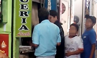 La Policía está buscando a un sujeto de 58 años que se dedica a acosar a menores en una cabina de Internet en el mercado la Unión. (Foto Serenazgo MPT)