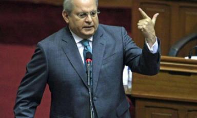 El premier Pedro Cateriano planteó la intervención de la regiones con casos de corrupción. (Foto: Perú.com)