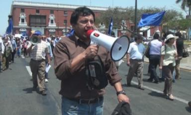Paralizaron unos minutos el tráfico durante su protesta. Foto: Trujillo en Línea