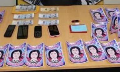 Stickers adhesivos se encontraban en la vivienda de uno de los implicados en delito. (Foto: Difusión)