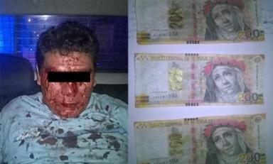 Este sujeto, Elmin Gilmer Guevara, fue golpeado brutalmente por moradores de la urb. San Judas Tadeo, acusado de estafar a dos jovencitas. (Foto cortesía)