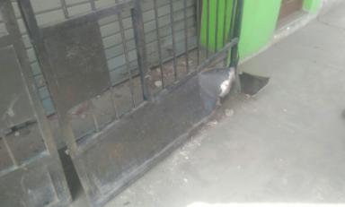 Reja quedó destrozada luego de explosión. Foto: Trujillo en Línea